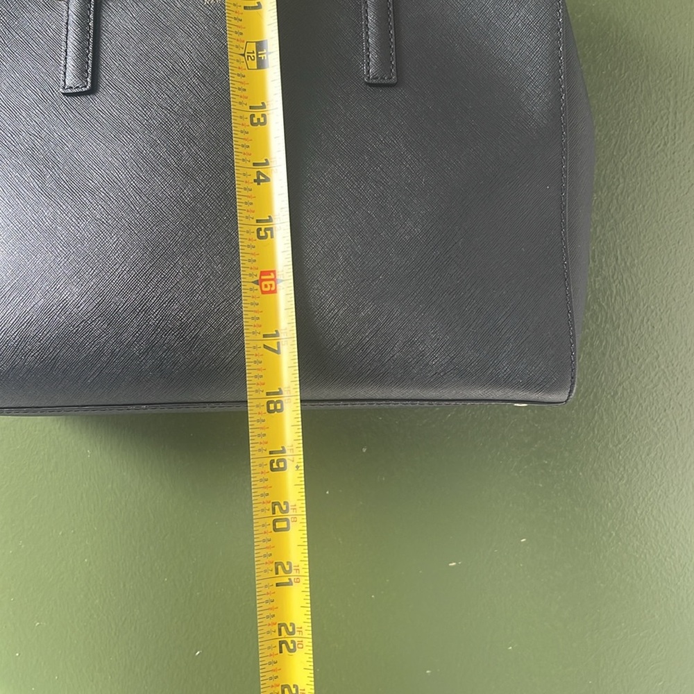 Kate Spade Medium Tote - Picture 3 of 11